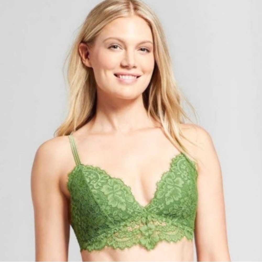 NWOT Gillian & O’Malley Lime Green Lace Bralette